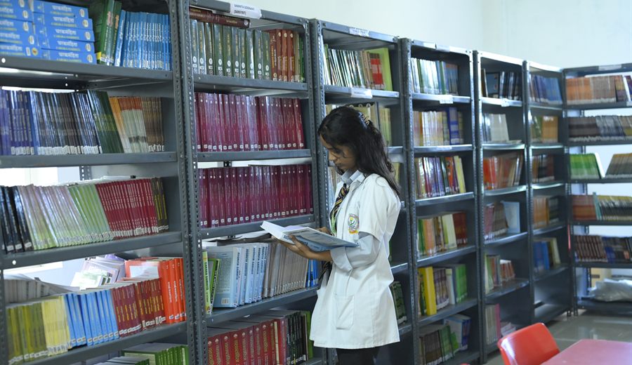 Library & Reading Resources at NIAMS Bhopal